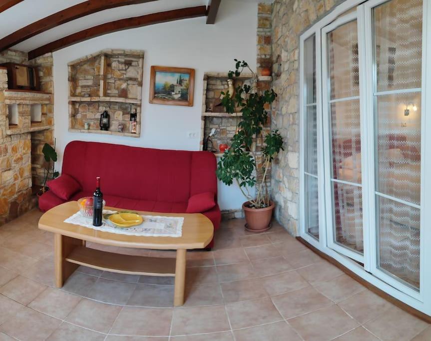 Apartment Istra Near Beach Ровінь Екстер'єр фото